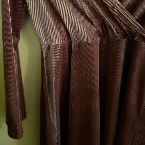 NWT Express Pink Long Sleeve Soft Corduroy Wrap Dress size Small Petite! - Picture 8 of 8